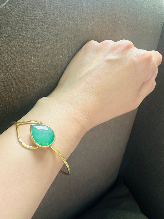 Green Quartz Teardop Bracelet