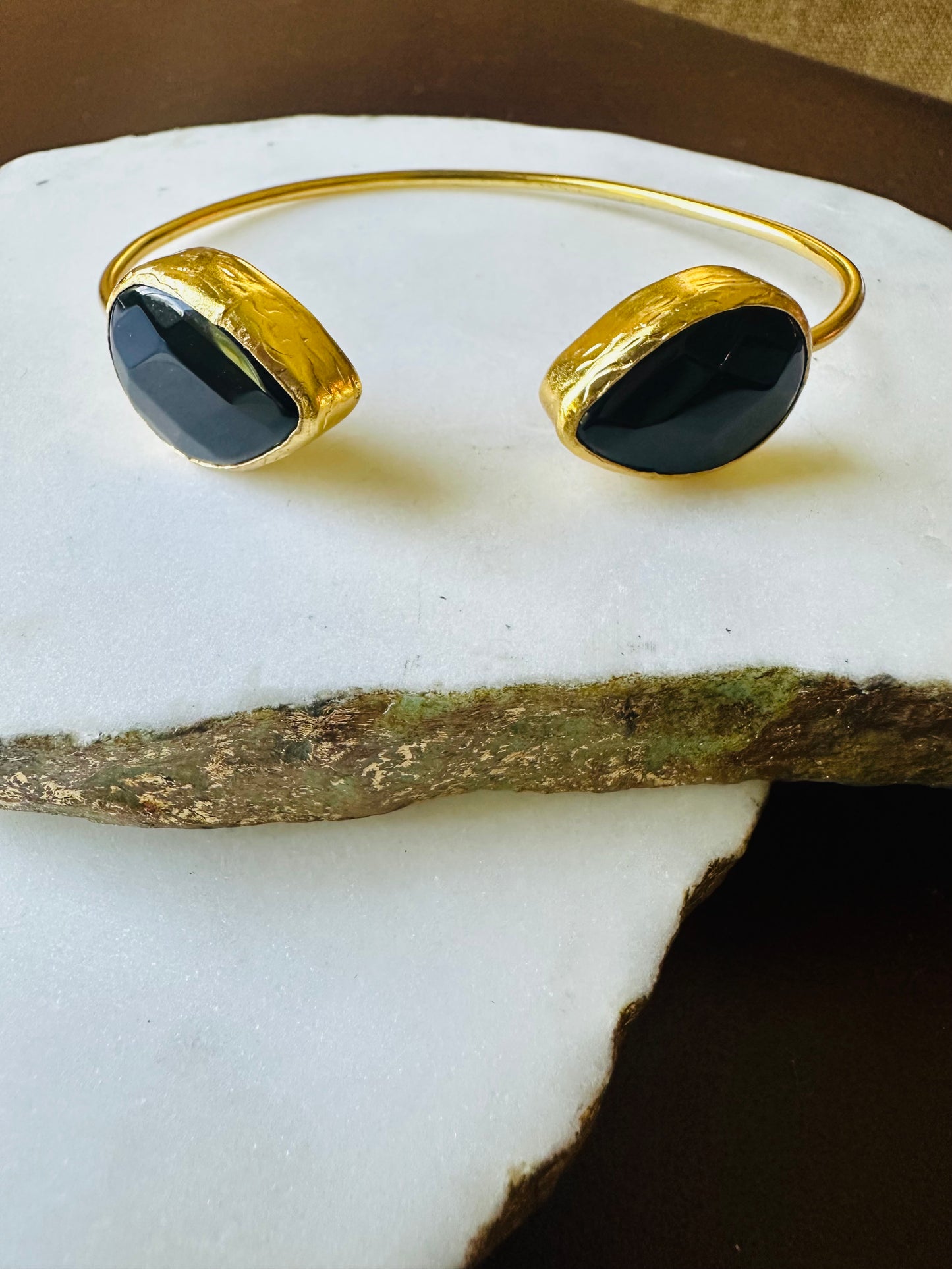 Dina Double Onyx Teardrop Cuff Bangle