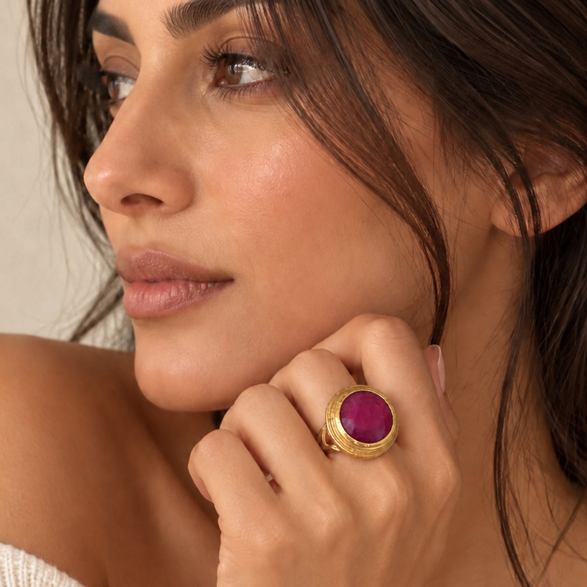 Round Gold and Ruby Ring