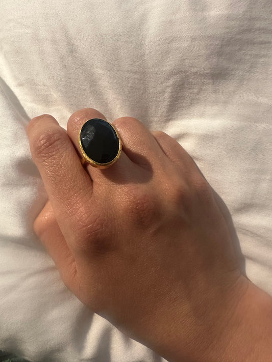 Oval Gold and Onyx Ring (Small)