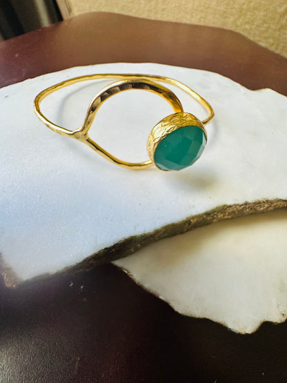 Aqua Chalcedony Loop Bracelet