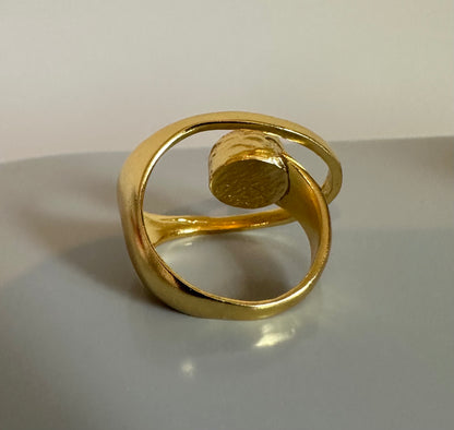 Contemporary Dervish Gold and Labradorite Ring
