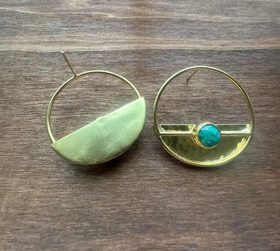 Contemporary-sustainable-handmade-gold-plated-Jade-stud-earrings