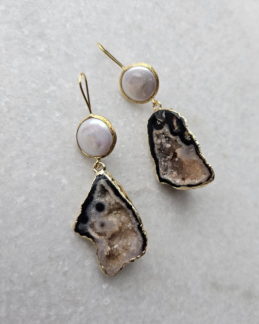 Gray Pearl Geode Earrings