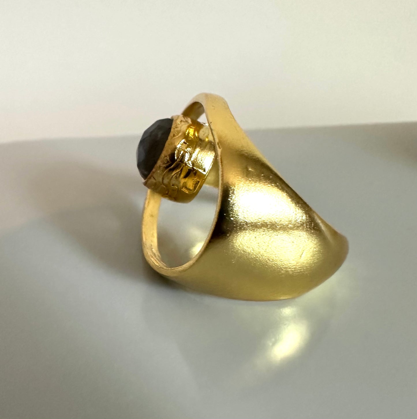 Contemporary Dervish Gold and Labradorite Ring