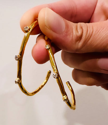 Aynur Hoop Earrings