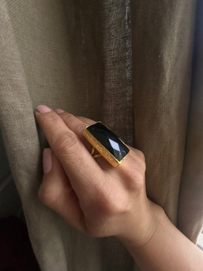 Rectangle Gold and Onyx Ring