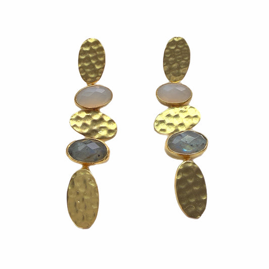 Everyday elegant handmade Gold-plated hammer-finished labradorite and snow Quartz earrings
