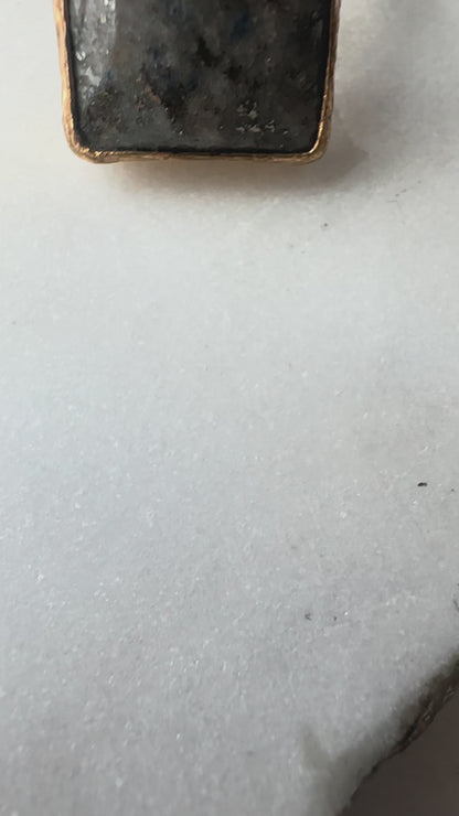 Lapis Lazuli Rectangle Ring – 21K Gold Plated Statement Gemstone Ring | Helen